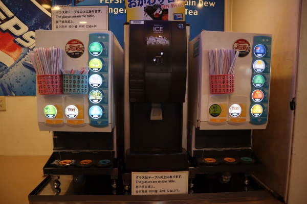 ドリンクサーバー