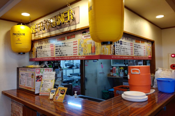 アルコール専用カウンター