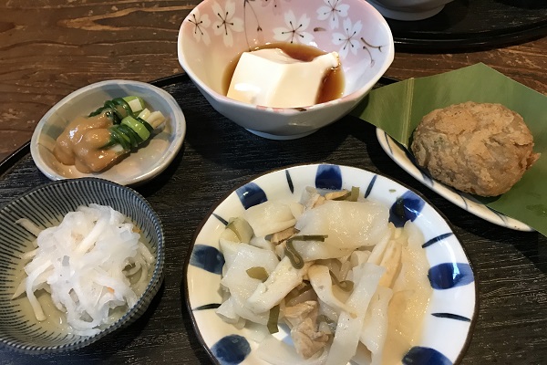 副菜の琉球一品料理