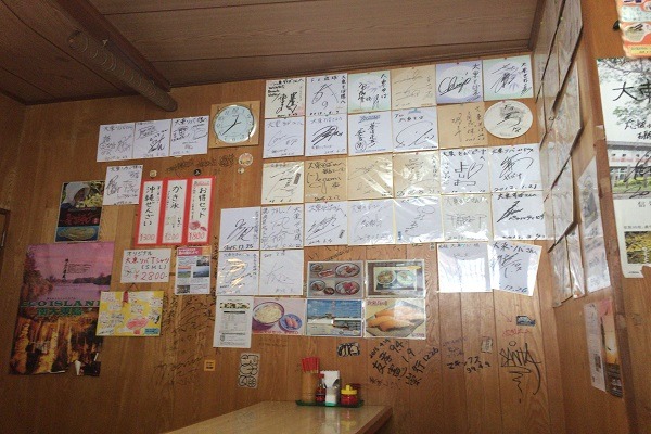店内のサイン
