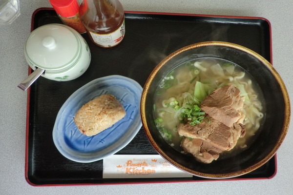 島豚あぐーの肉そば（ジューシー付）