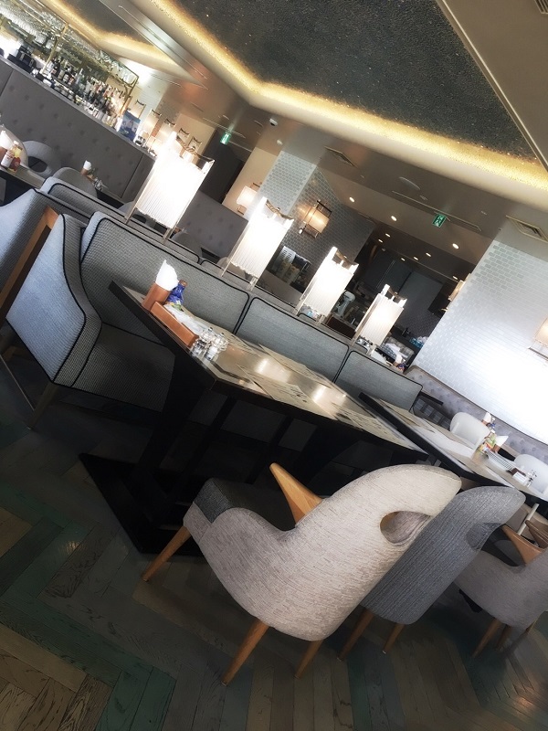 店内