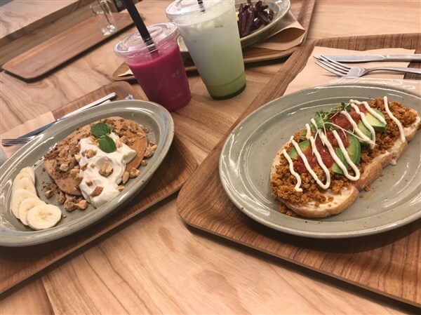 タルティーヌとパンケーキ
