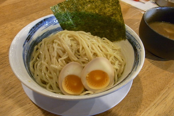 人気のつけめん