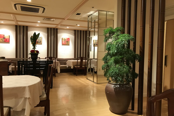 店舗内観2