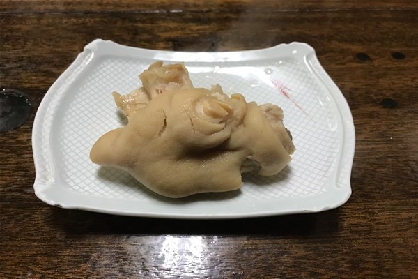 てびち