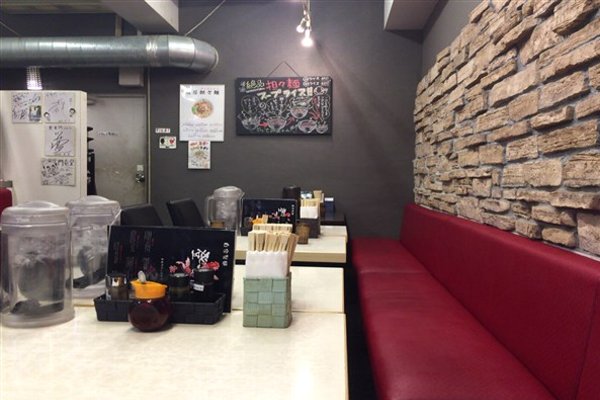 店内内装1